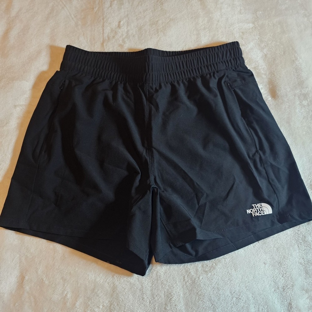 NWT North Face Women's Britti Shorts 2.0 TNF Black Size Small